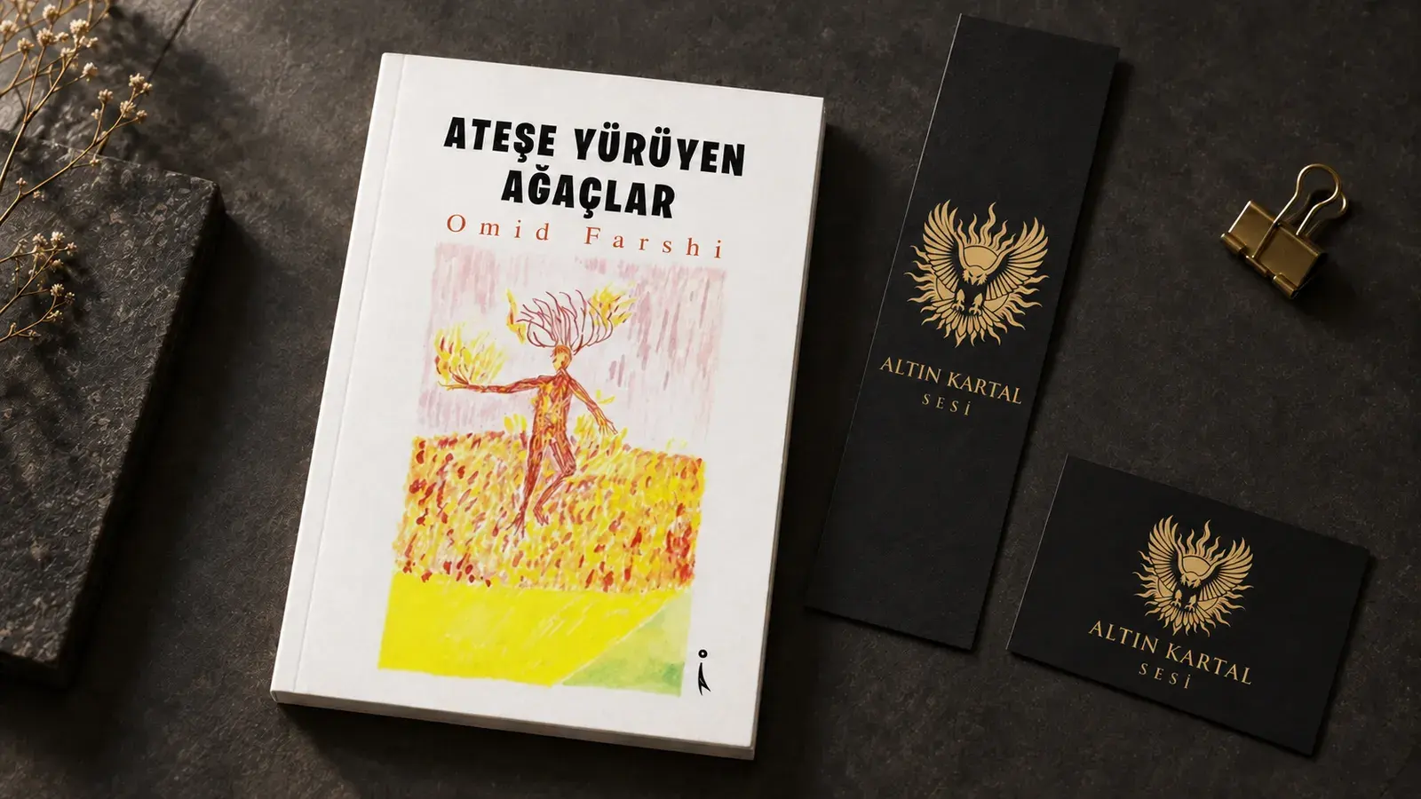 Ateşe Yürüyen Ağaçlar kapağı, Altın Kartal Sesi ayracı ve kartı